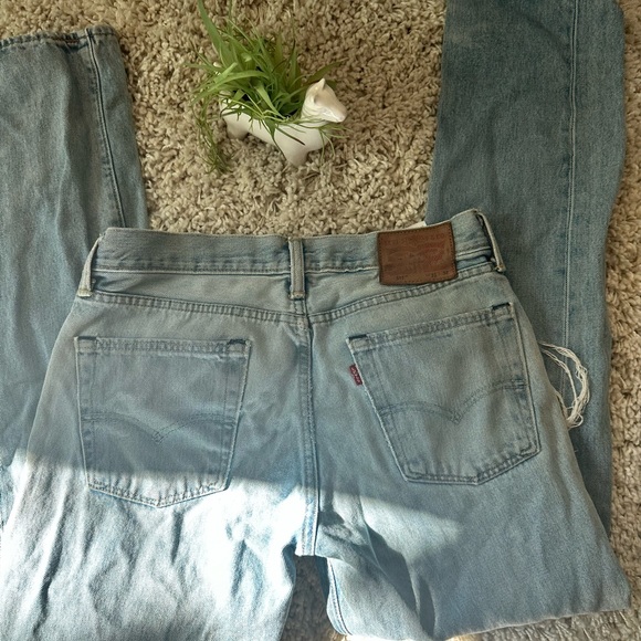 Levi strauss summer distressed highwaisted size 31 light blue denim 511 … - Picture 2 of 3